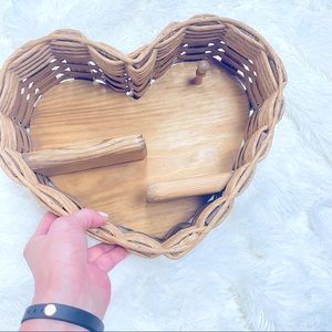 Yankee Peddler | Artisan made heart shaped shelf